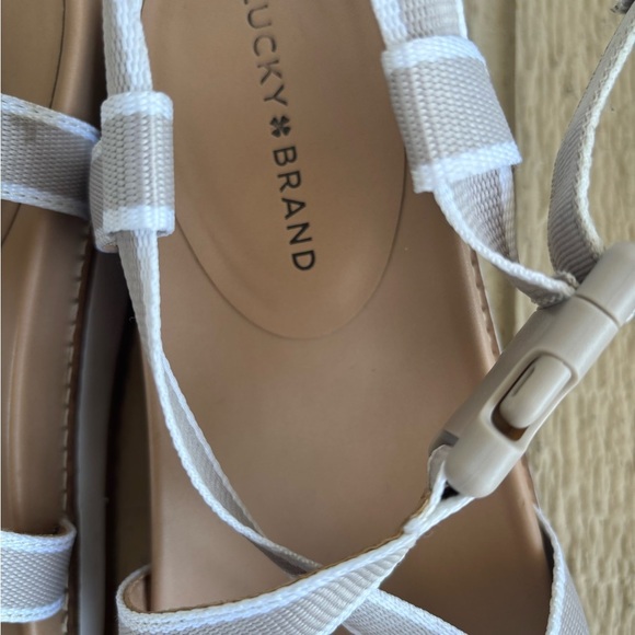 Lucky Brand White Crisscross Sandals - Picture 2 of 10